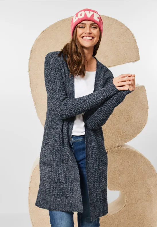 Cosy Cardigan mit Struktur