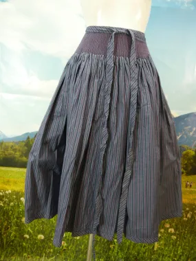 Country Fashion Salzburg Trachtenrock lila blau mit Streifen Trachten Rock Gr.36