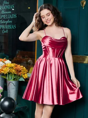 Minikleid Aus Stretch-Satin Mit Spaghettitrgern Und Schnürung Burgunderrot