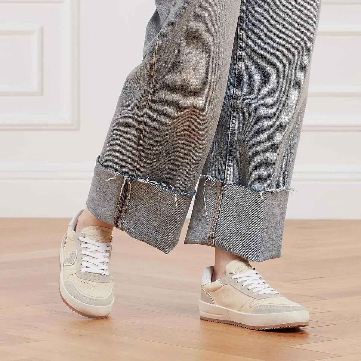   Philippe Model  Nice Low Woman West Mixage_Lait  Low-Top Sneaker 