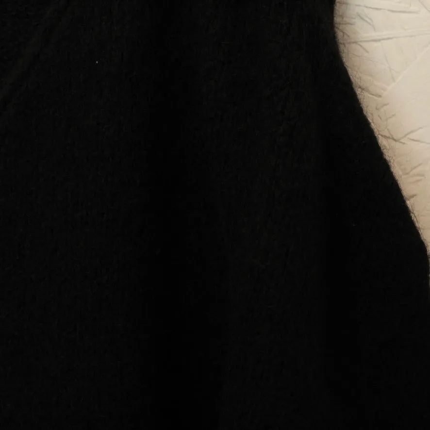 Second Hand AMERICAN VINTAGE Pullover mit Wolle Gr. M/L schwarz uni Strick (*)